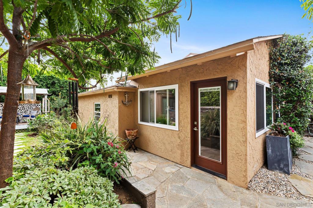 Ocean Beach - Residential