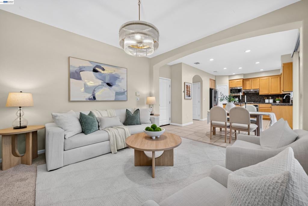 2333 Elan Ln