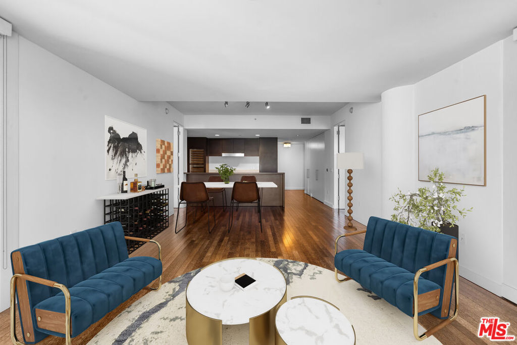 6250 HOLLYWOOD Boulevard 11N