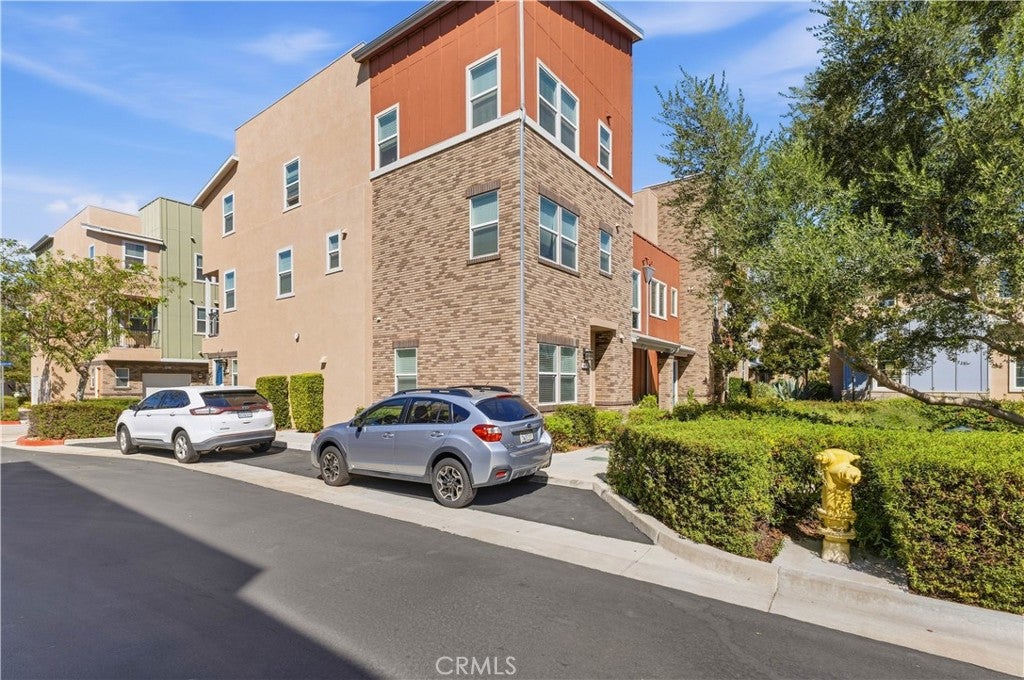 8847 Jacaranda C