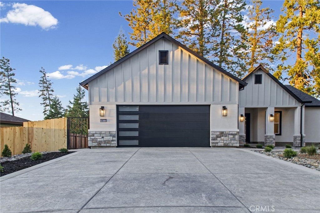 1677 Paradisewood Drive