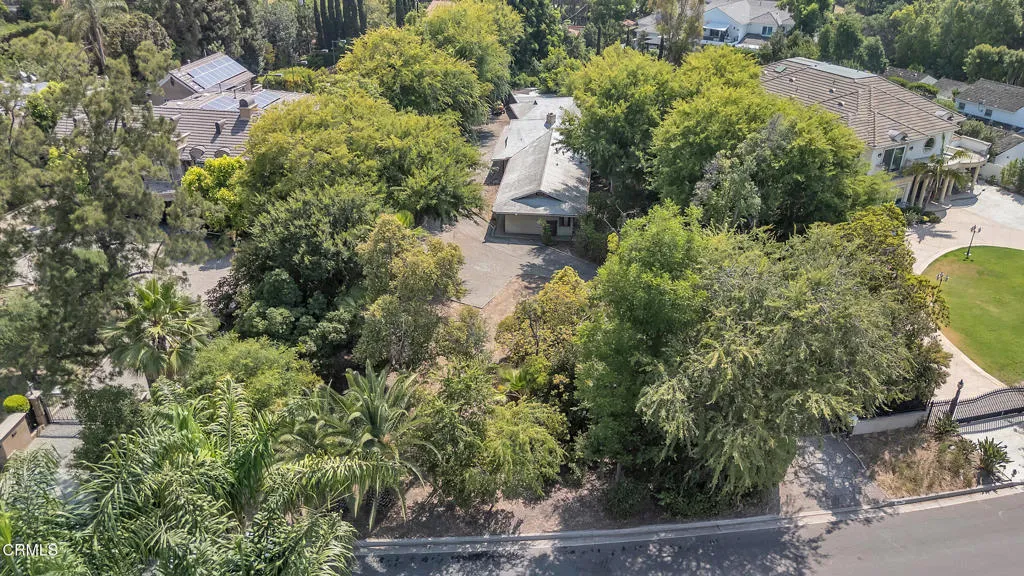 Pasadena, California 91107, United States, 4 Bedrooms Bedrooms, ,2 BathroomsBathrooms,Residential,Active,176971