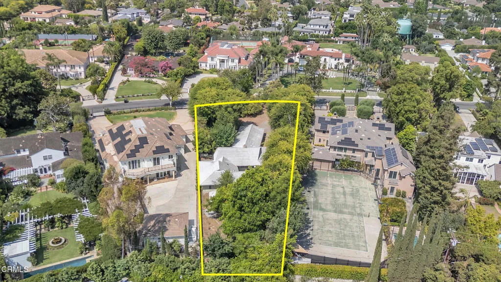 Pasadena, California 91107, United States, 4 Bedrooms Bedrooms, ,2 BathroomsBathrooms,Residential,Active,176971