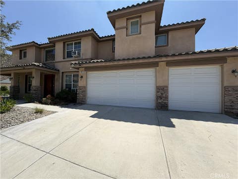 Photo of 403 Aries LN, San Bernardino, CA 92407 (MLS # IG26172557)