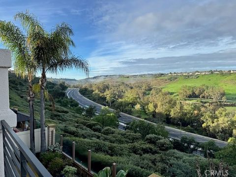 Photo of 28733 La Siena, Laguna Niguel, CA 92677 (MLS # OC26047354)