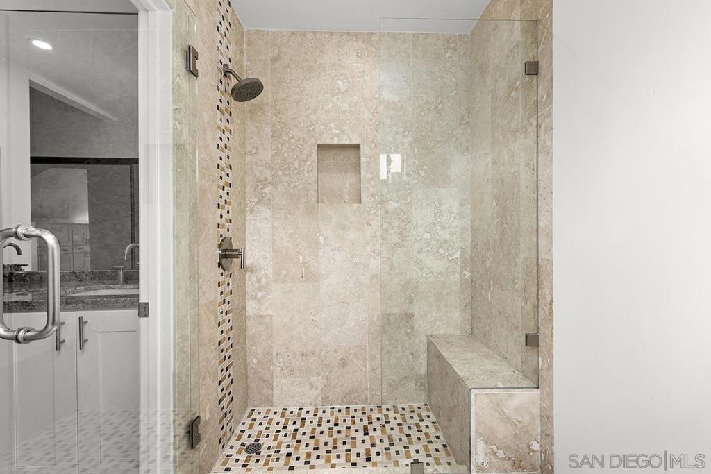 La Jolla - Residential Lease