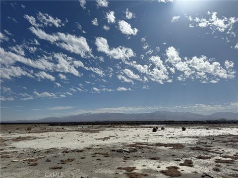 Photo of 0 Cascade Road, El Mirage, CA 92301 (MLS # CV25083047)