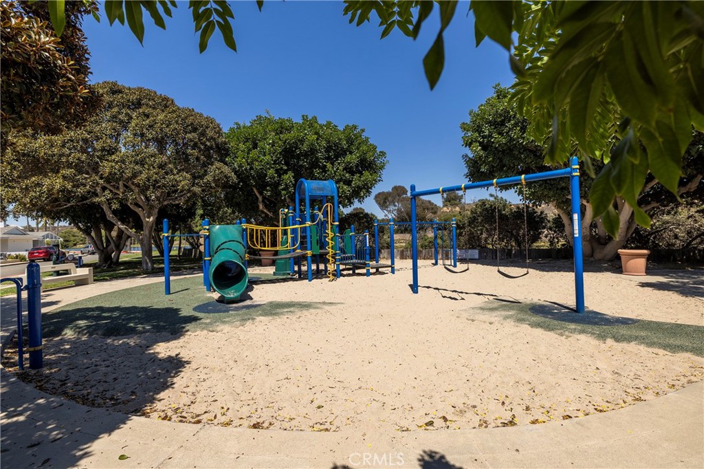 Newport Shores (NEWS) - Residential