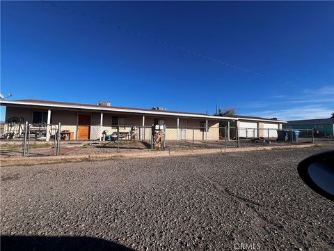 137 San Carlos Needles CA 92363