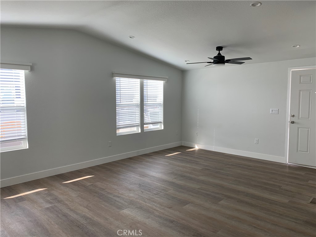 1425 E Madison Avenue 12