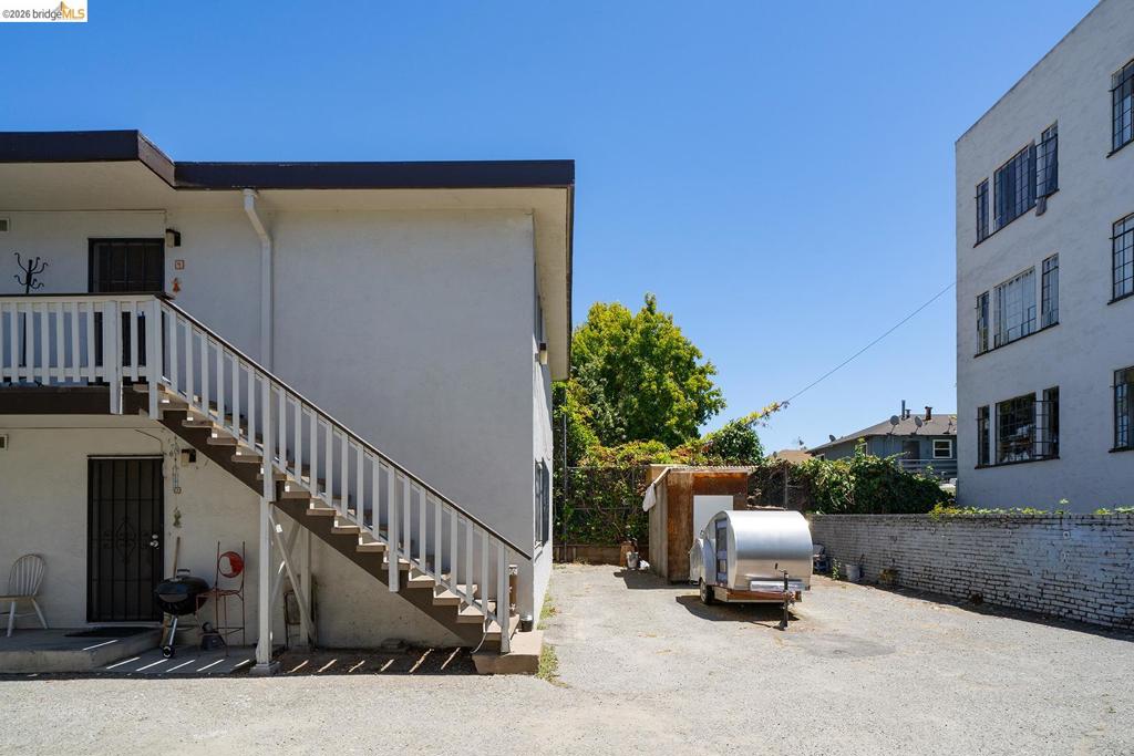 1246 Berkeley Way