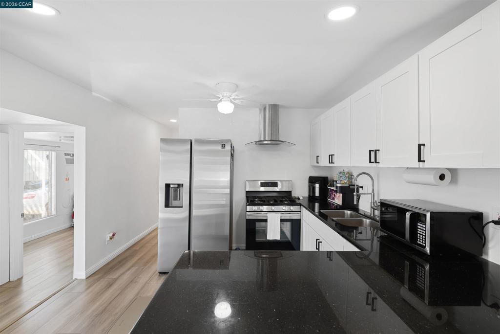 3301 Buchanan Rd
