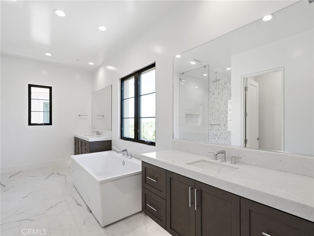 454 Ridgecrest, Irvine CA 92602 - Photo 26