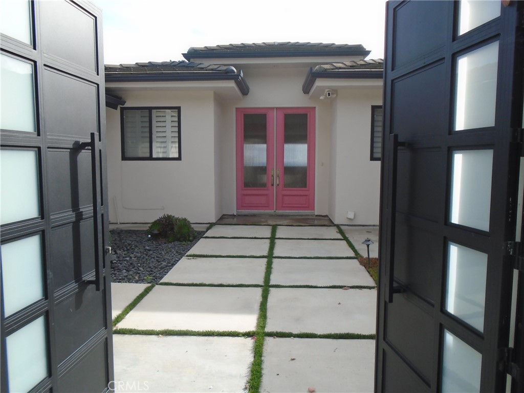 790 Via Santa Catarina