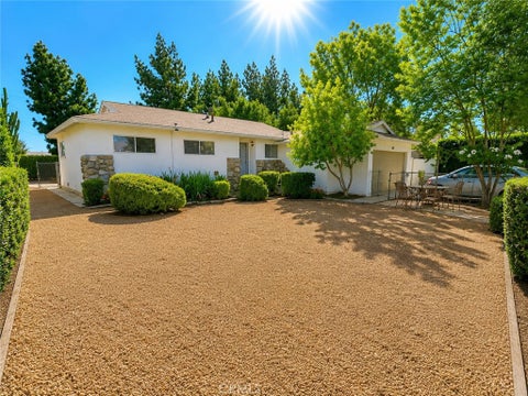 Photo of 3532 Artesian ST, Riverside, CA 92503 (MLS # TR26159715)