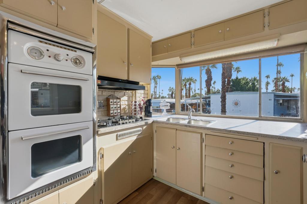 Blue Skies - Manufactured In Park