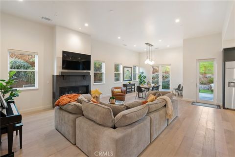 Tiny photo for 621 Jackson Drive, Paso Robles, CA 93446 (MLS # NS26022132)