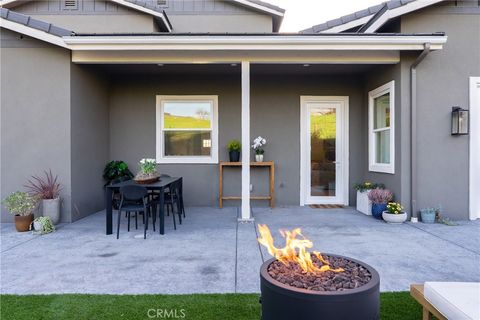 Tiny photo for 621 Jackson Drive, Paso Robles, CA 93446 (MLS # NS26022132)