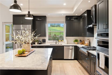 Tiny photo for 621 Jackson Drive, Paso Robles, CA 93446 (MLS # NS26022132)