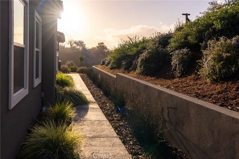 Tiny photo for 621 Jackson Drive, Paso Robles, CA 93446 (MLS # NS26022132)