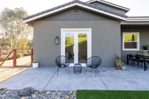 Tiny photo for 621 Jackson Drive, Paso Robles, CA 93446 (MLS # NS26022132)