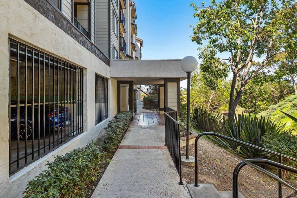 3980 FAIRCROSS PL 25