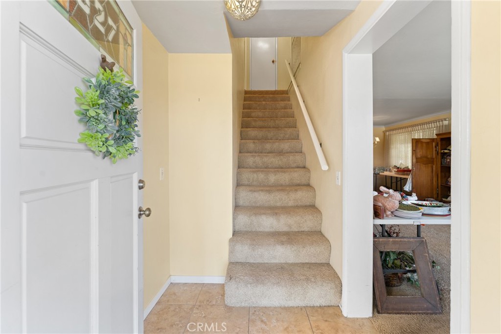 527 W Palm Avenue