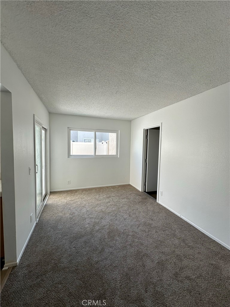 Walnut Square (WS) - Residential Lease