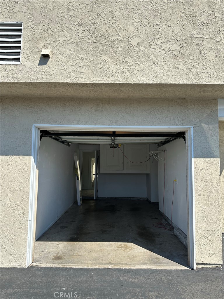 Walnut Square (WS) - Residential Lease