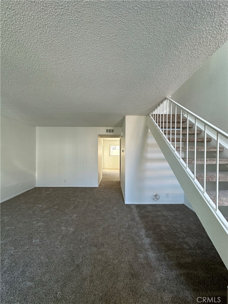 Walnut Square (WS) - Residential Lease