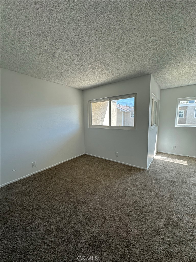 Walnut Square (WS) - Residential Lease