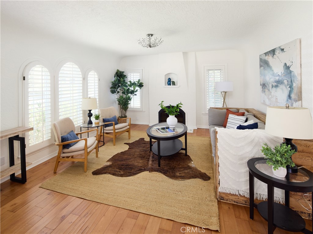 423 Loma Vista