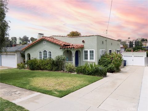 Photo of 423 Loma Vista ST, El Segundo, CA 90245 (MLS # SB26104474)