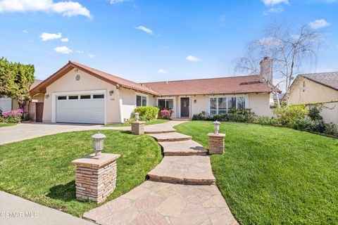 Photo of 2236 Emmett Avenue, Simi Valley, CA 93063 (MLS # 226001021)