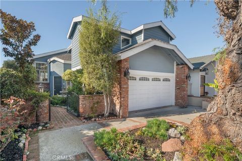 Photo of 2201 Agnes Rd, Manhattan Beach, CA 90266 (MLS # SB25276120)