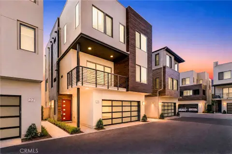 25 Ebb Tide Cir, Newport Beach, CA 92663 - MLS#: OC26132938