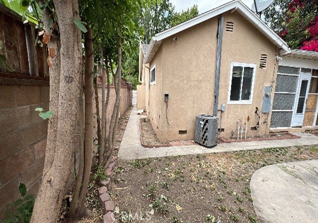 7106 Jellico Avenue, Van Nuys CA 91406