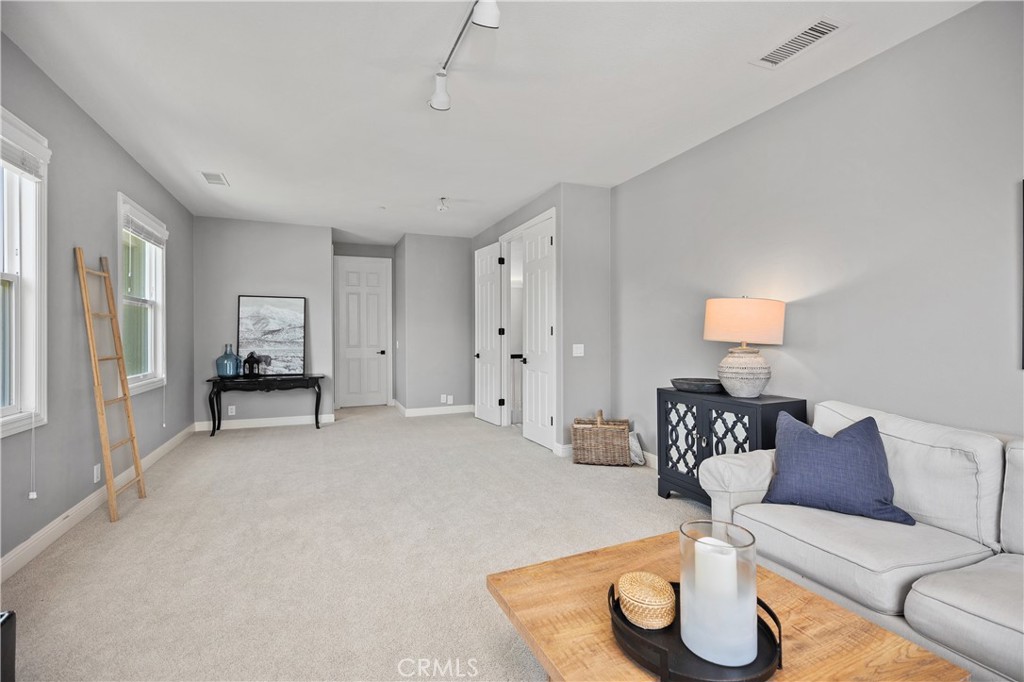 Oak View @ Summit (OAKV) - Residential