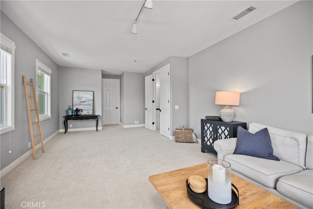 Oak View @ Summit (OAKV) - Residential