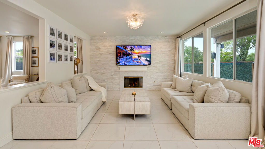 26518 Swan Lane