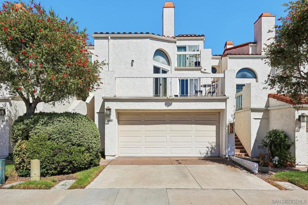 4885 Tinasa Way