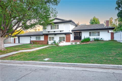 Photo of 2350 Shadow Hill Drive, Riverside, CA 92506 (MLS # IV26163675)