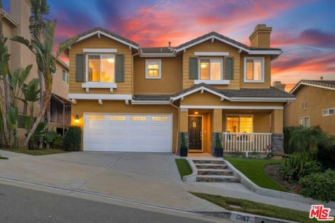 Photo of 5187 Knollwood Way, Woodland Hills, CA 91364 (MLS # 26792191)