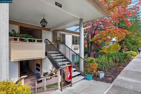 Photo of 1317 Ptarmigan Dr DR #7, Walnut Creek, CA 94595 (MLS # 41152263)