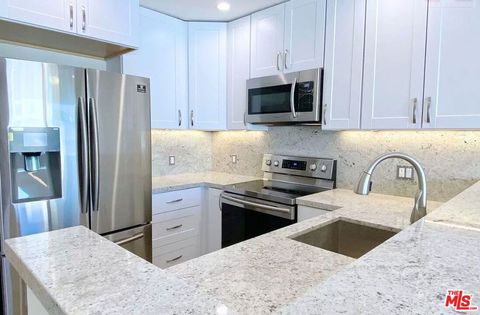 Photo of 1731 Colby Avenue #202, Los Angeles, CA 90025 (MLS # 25581049) Photo of 1731 Colby Avenue #202, Los Angeles, CA 90025 (MLS # 25581049)