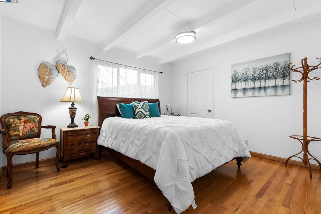 NEWARK - Residential