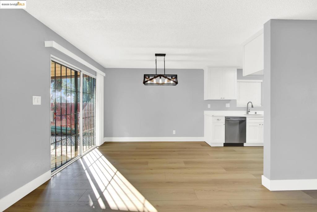 EAST OAKLAND - Residential