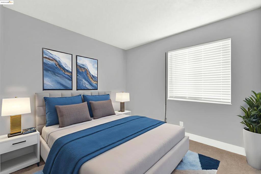 EAST OAKLAND - Residential