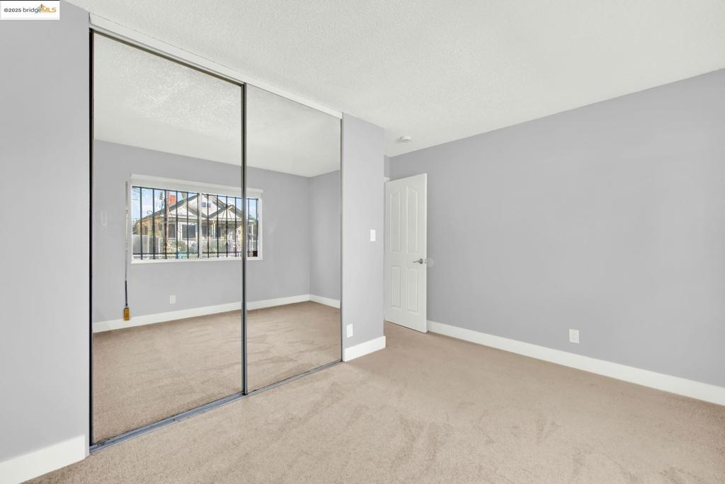 EAST OAKLAND - Residential