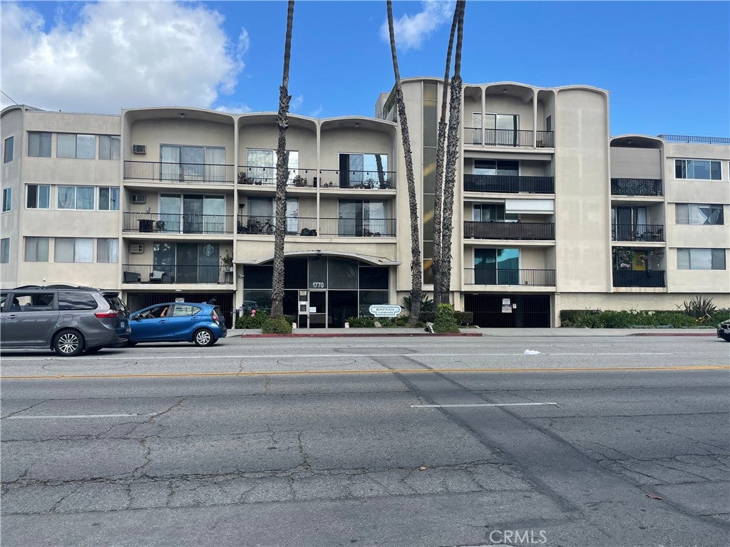 1770 Ximeno AVE